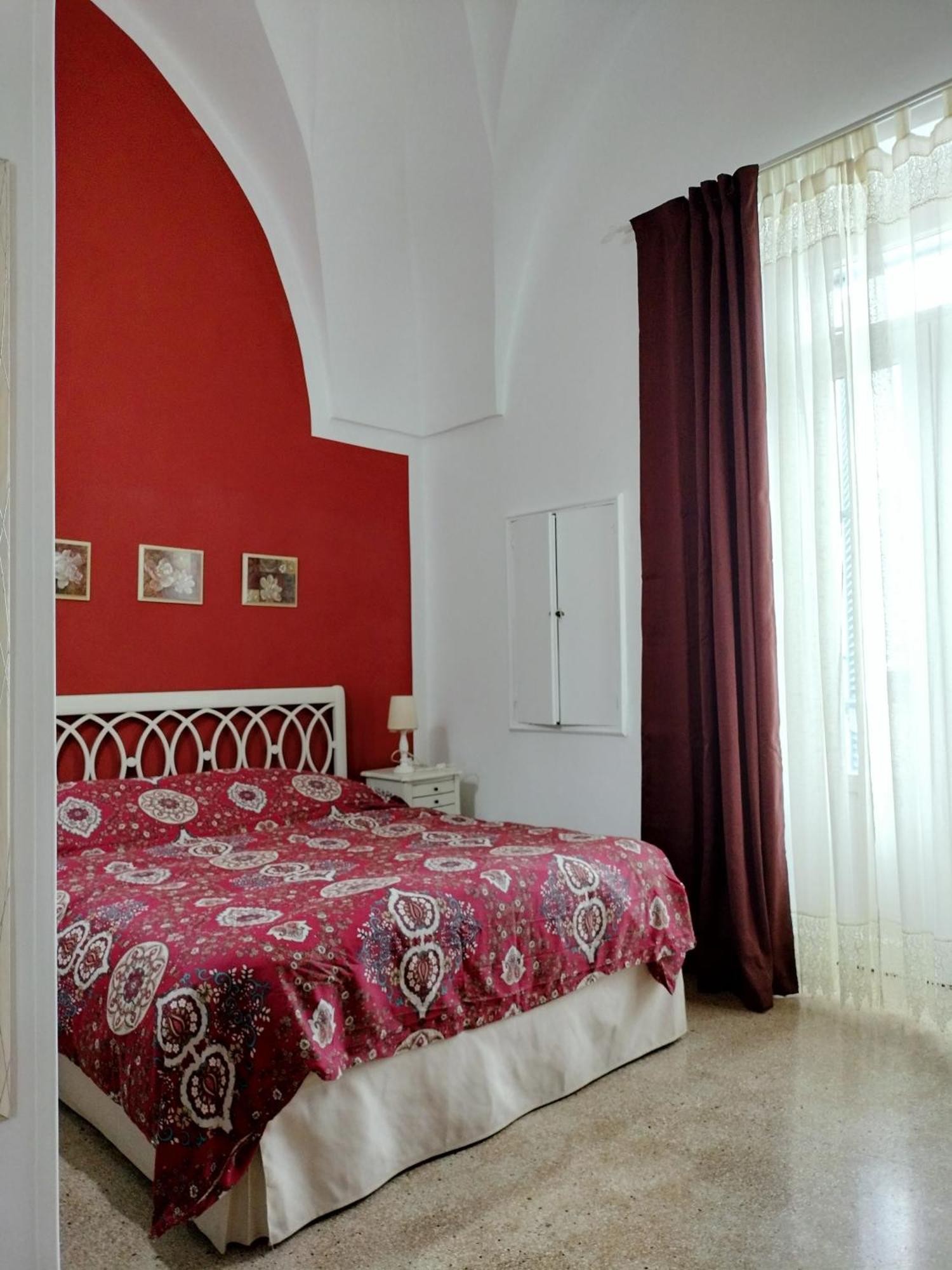 B&B Mareen Santa Maria al Bagno Eksteriør bilde
